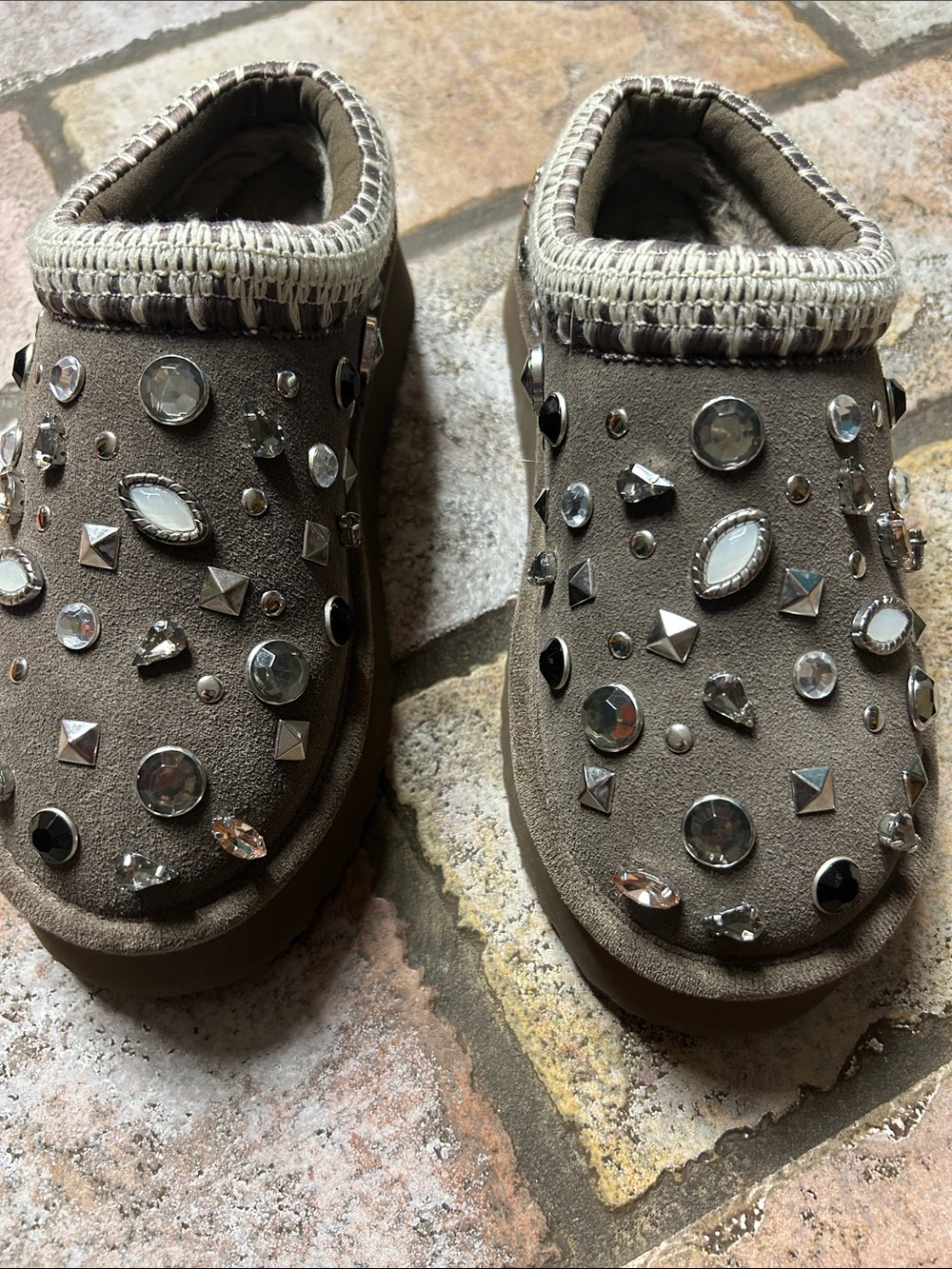 Steve Madden Kids Taupe Embellished Slip-On Slippers